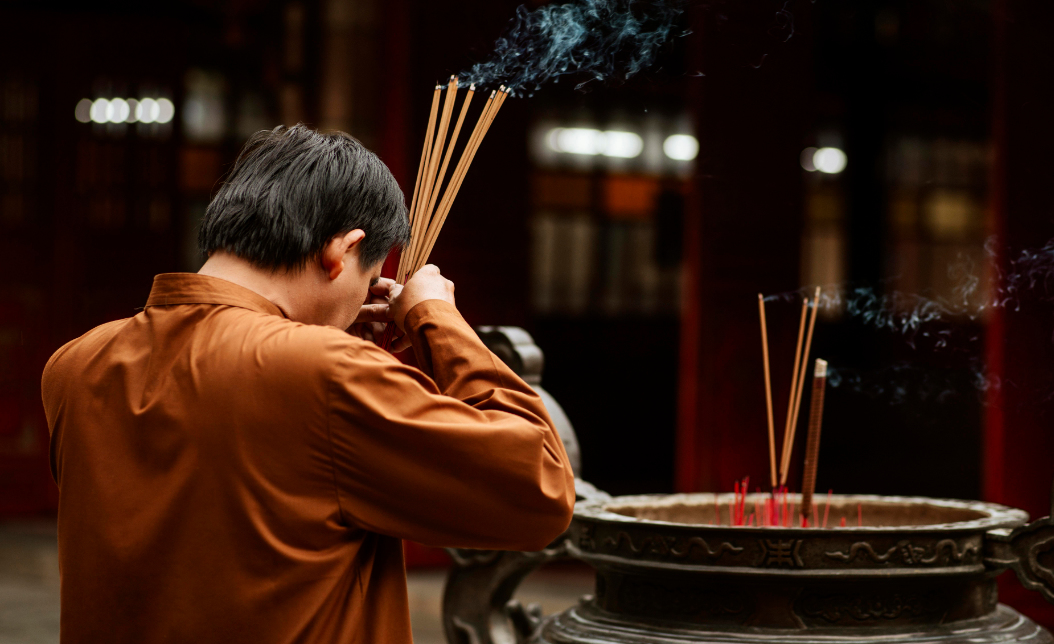 台灣拜拜的禮儀,你拜對了嗎?許多人剛進門就做錯!